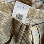 Levi's NWT  Women's 314 Shaping Straight Brown Corduroy Jeans 28X30 Photo 4