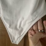 Aritzia Contour Baby Pink Crew Neck Sleeveless Thong Bodysuit Women’s size XS Photo 4