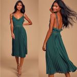Lulus  Never A Dull Moment Emerald Green Tie-Strap Pleated Midi Dress Large NWT Photo 1