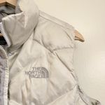 The North Face  550 White Quilted Zip up Vest Small Photo 2