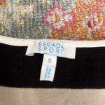 Adorable striped escada top Photo 1