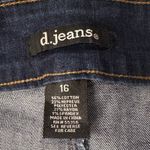 D. Jeans SZ 16 High Waist Jean Shorts Pockets Stretch Whiskered Dark Wash Blue Photo 4