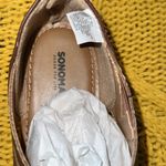 Sonoma NWOT  Size 8 Brown Sandals Photo 2