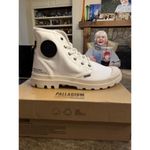 Palladium Pampa HI Htg Supply Star White Combat Boots Mens 8 Womens 9.5 Canvas Photo 1