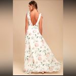 Lulus NWT Lulu’s Romantic Possibilities White Floral Maxi Dress Photo 2