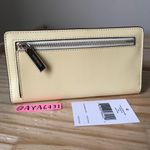 Kate Spade Wallet Photo 1