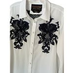 Soft Surroundings Label Noir White Button Down Shirt Blue Lace Detail Photo 2