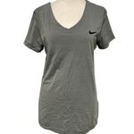 Nike Women's Heather Gray V-Neck Tee Size L Excellent Condition Photo 1