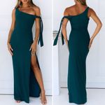 Hello Molly NWT  Fashion Standard One-Shoulder Maxi Dress Emerald Green Size 10 Photo 1