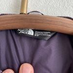 The North Face NWOT  Women's Puffer Jacket - SP Photo 3