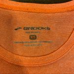 Brooks  Equilibrium Orange Floral Short Sleeve Shirt Photo 2