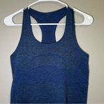 Lululemon Swiftly Tech Blue Racerback Athletic Tank Top Women’s Size 8 Photo 3