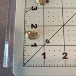 Vintage Gold Color Shell Shaped Clip Photo 4