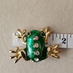 Gold and Green Enamel Frog Brooch Pin Photo 3