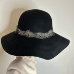 Feather felt hat Photo 0
