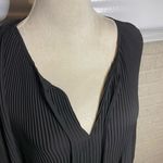 Daniel Rainn Womens Black V-Neck Pleated Long Sleeve Blouse Size Medium Photo 2