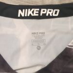 Nike  pro shorts sleeve top size XL Photo 1
