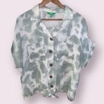 Dip Short Sleeve Tie Dye Button Down Front Tie in Green & White Photo 0
