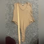 Universal Threads Universal Thread Women's Beige Bodysuit Women’s Size Large Photo 2