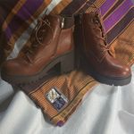 Cushionare Stylish Brown Lace-Up Boots Photo 7