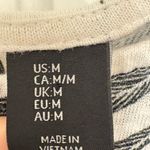 Tahari Linen Palm Leaf Top M Beige Black Coastal Resortwear Vacation Style Photo 3