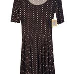 The Comfy NWT Lula Roe Ladies Soft Stretchy -  Scoop Neck Burgundy Dress Size Medium Photo 0