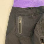 Lululemon Capri Leggings‎ Black and Purple Size 4 Photo 4