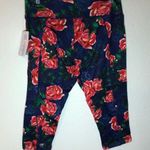 LuLaRoe Jade Capri Leggings Photo 14