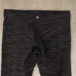 Lululemon  Dark Charcoal Heather Grey Leggings size 6 Inseam 28"‎ Photo 2