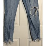 American Eagle  Women's 90’s Skinny, Distressed, Light Wash Jeans, 4 Short Photo 2