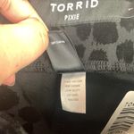 Torrid size 1 1x 14 16 pixie pant black leopard new casual ankle work velour Photo 6