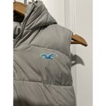Hollister  Hooded Gray Puffer Fleece Lined Vest Women's Size Large Y2K Photo 3