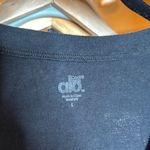 Alo Yoga Bamboo Blend Fitted Charcoal Gray V-Neck Short Sleeve Tee Size Large Photo 1