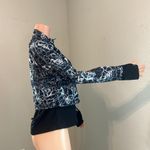 Spyder  Active GYM Womens Long Sleeve Full Zip Jacket Black White Size MEDIUM #70 Photo 7