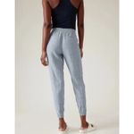 Athleta Retreat Linen Jogger Chambray Blue Drawstring Size 6 Beach Resort wear Photo 1