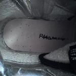 P448 Women's 36 High Top Skater Sneakers red black Snakeskin Python Print Photo 7