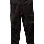 Alo Yoga  Moto Black Ribbed Workout Leggings Women's Size Medium Casual Gym Sport Photo 0