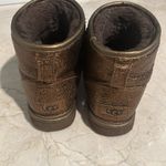 UGG  Boots Water Resistant Photo 2