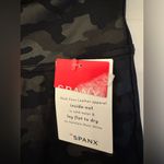 Spanx  Faux Leather Camo Legging In Black Women’s Nylon Size XS Photo 8