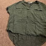 Market & Spruce  medium top Photo 2