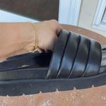 Free People Seychelles platform quilted Vibe Check Slide in black Leather sz 9 Photo 4