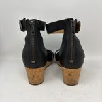 UGG  Zoe II Sandal Size 6 Photo 3