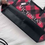 Victoria's Secret NWT Plaid Tote Shoulder Bag Red Black Cambodia Model 11195687 Photo 3