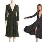 Reformation  BLACK/WHITE STRIPE MIDI LONG SLEEVE WRAP V‎ NECK DRESS MEDIUM EUC Photo 2