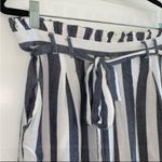 American Eagle ✨  Women White High-Waisted Paperbag Tapered Pant✨ Photo 4