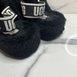 UGG  Women’s Black Sherpa Shearling Slides Fluff Yeah Slippers Sz 7 Cold Weather Photo 3
