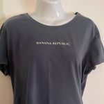 Banana Republic  T shirt Photo 1