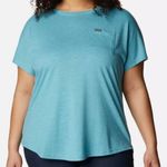 Columbia Women’s Teal Cades Cape™ T-Shirt Photo 0