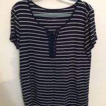 SO Lace up V neck super soft tee Photo 0