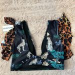 Animal print bathing suit top in size large Black Photo 4